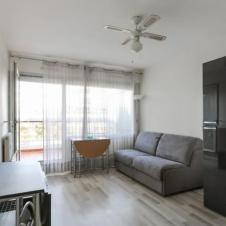 公寓 Charming Flat With Pool 8 Min Away From The In - Welkeys *